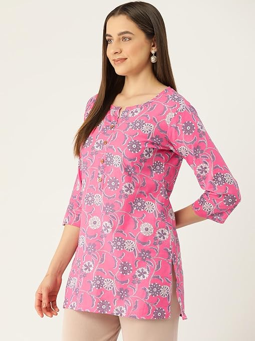 feranoid Designer 4 Button Short Straight Kurti with 3 Quarter Sleeves