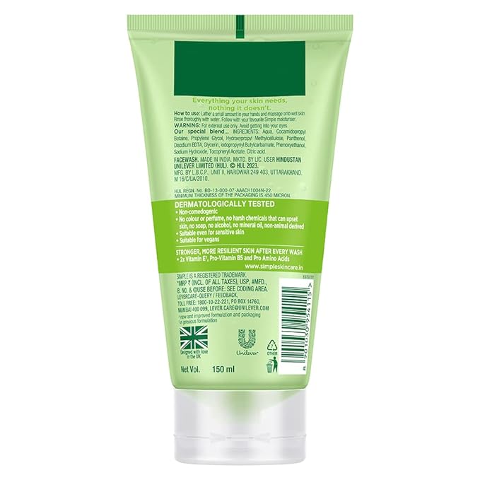 Simple Kind To Skin Refreshing Face Wash 150 ml