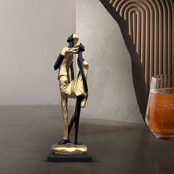 Xtore Stylish Golden Black Resin Romantic Couple Statue